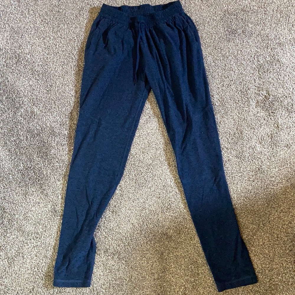 Outdoor Voices sweatpants